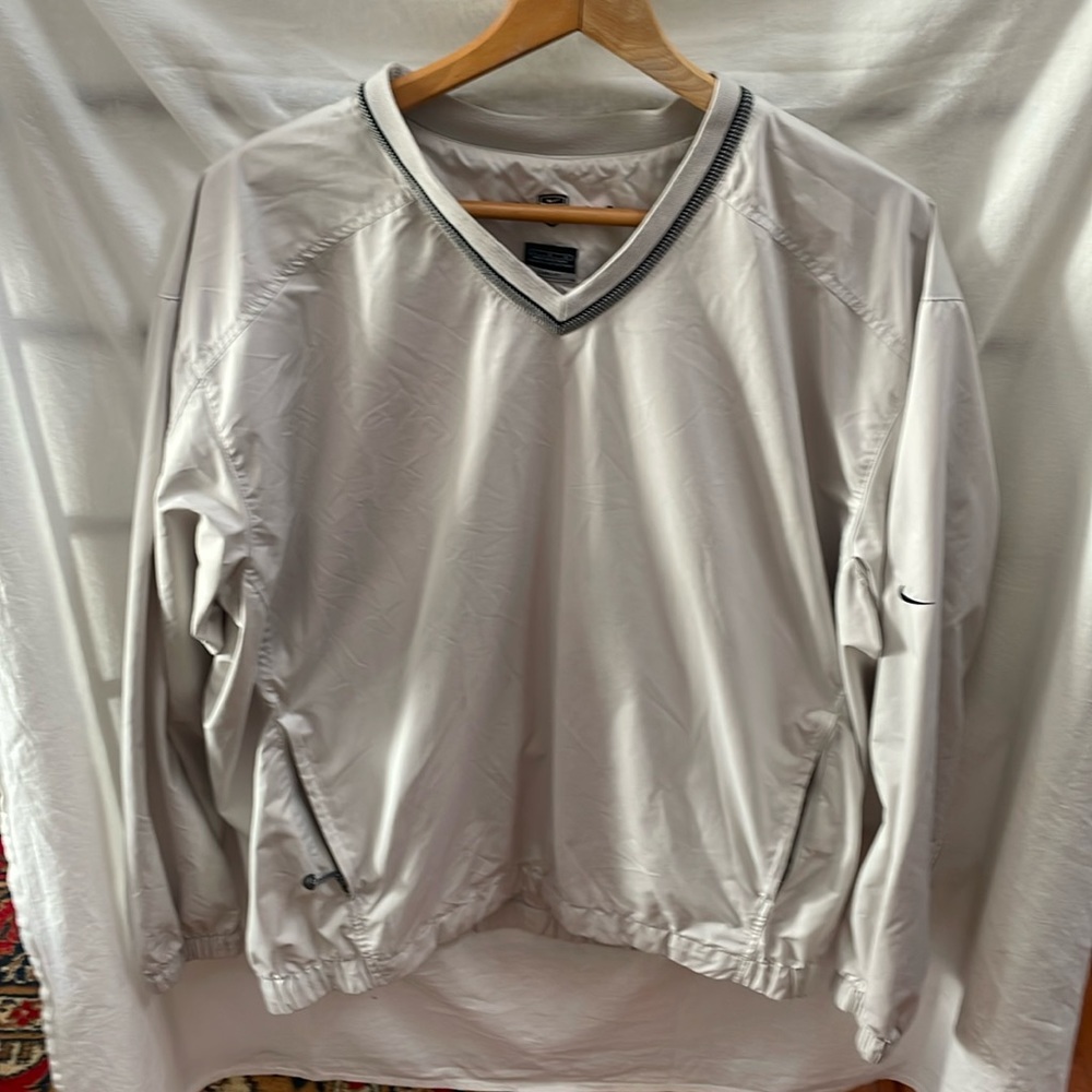 Nike Golf Long Sleeve Windbreaker Pullover V-neck Size Large